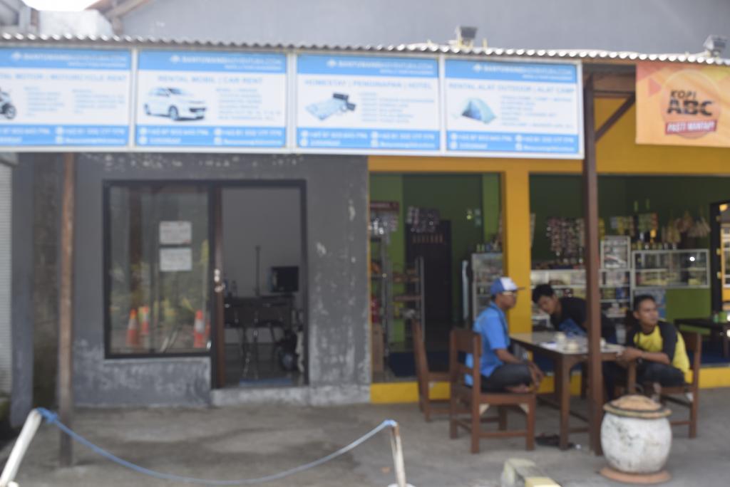 Blue Flame Inn Banyuwangi  Eksteriør billede